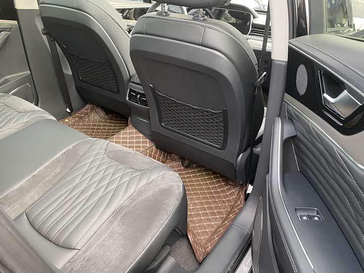 Фото 9 - Hongqi HS5