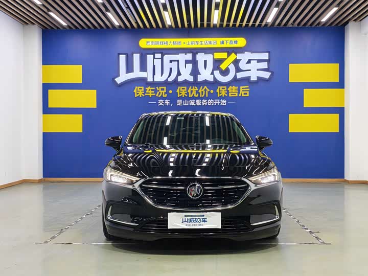 Фото 2 - Buick LaCrosse