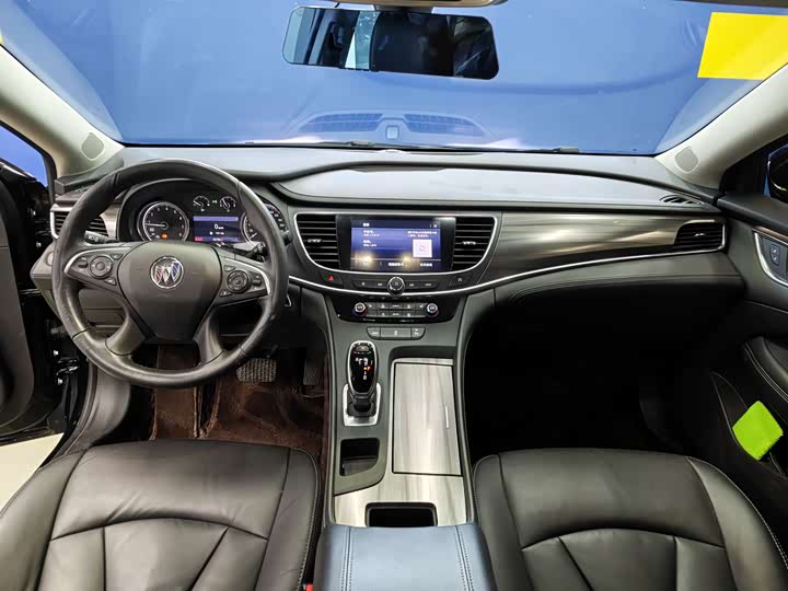 Фото 9 - Buick LaCrosse