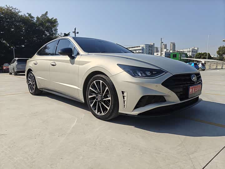 Фото 4 - Hyundai Sonata N Line