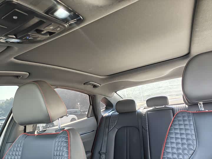 Фото 9 - Hyundai Sonata N Line