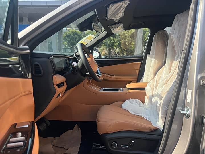 Фото 4 - Geely Galaxy L7