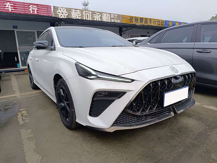 Фото 3 - MG Motor 5 Scorpio