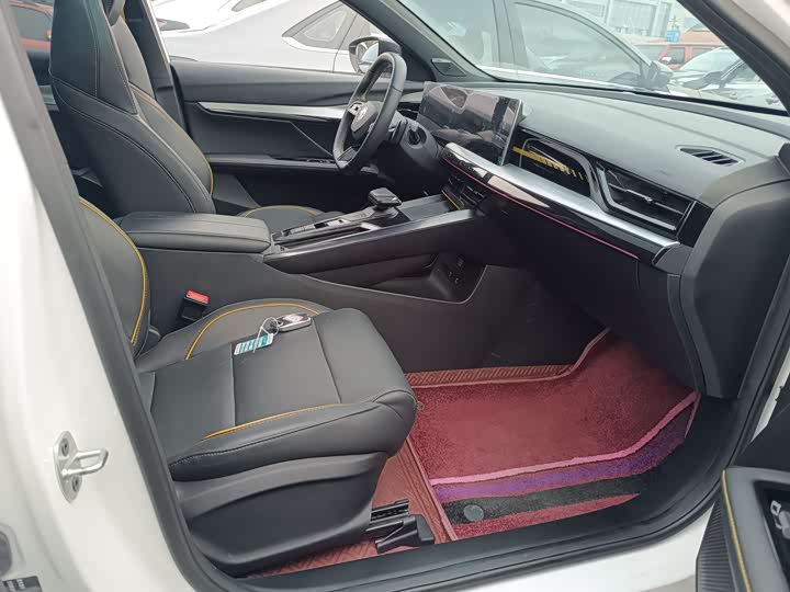 Фото 7 - MG Motor 5 Scorpio