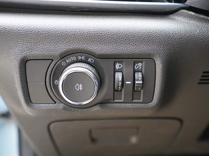 Фото 7 - Buick Velite 6