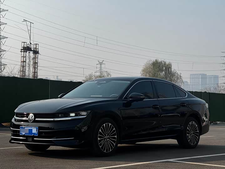 Фото 1 - Volkswagen Magotan