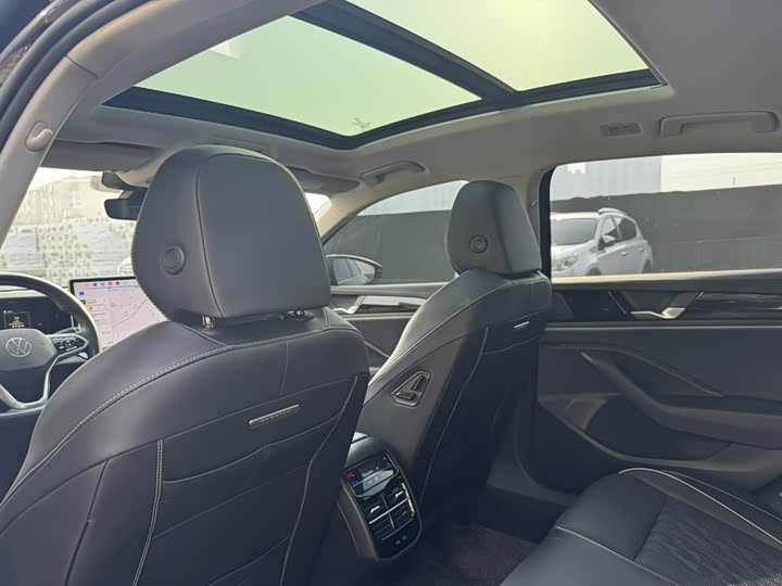 Фото 6 - Volkswagen Magotan