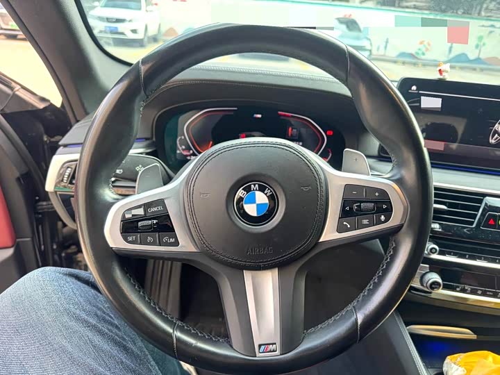 Фото 4 - BMW 5 Series