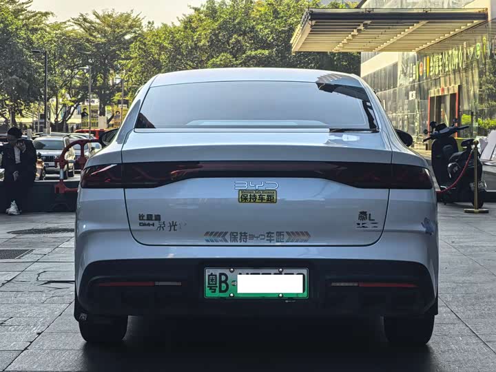 Фото 5 - BYD Qin L