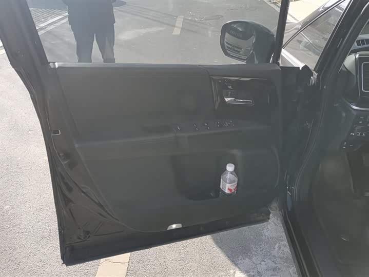 Фото 7 - Honda Elysion