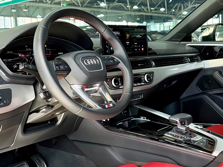 Фото 5 - Audi S5