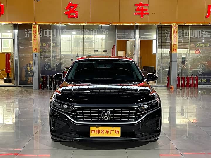 Фото 2 - Volkswagen Passat