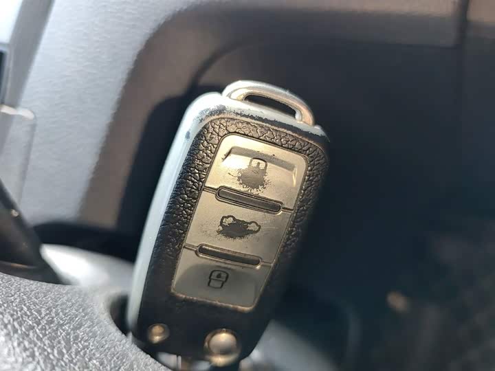 Фото 9 - Volkswagen Santana