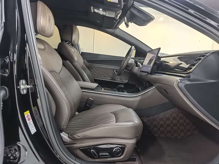 Фото 5 - BYD Han