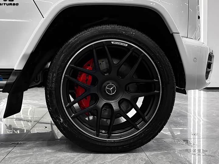 Фото 5 - Mercedes-Benz G-Class AMG