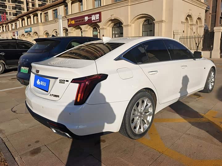 Фото 3 - Cadillac CT5