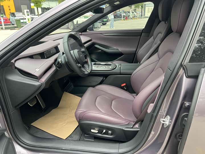 Фото 5 - Xiaomi SU7