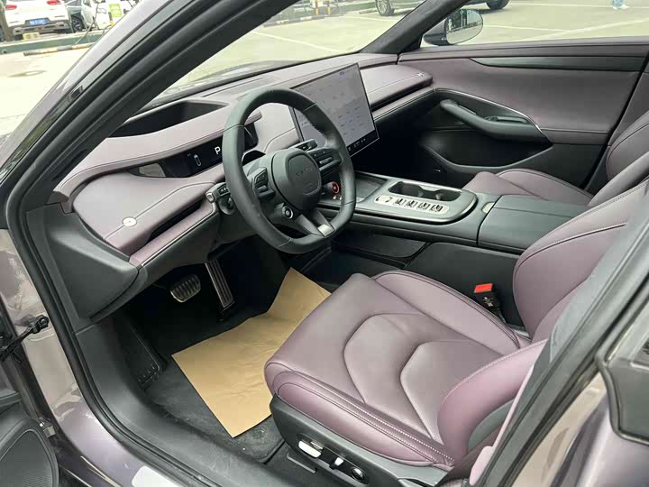 Фото 6 - Xiaomi SU7