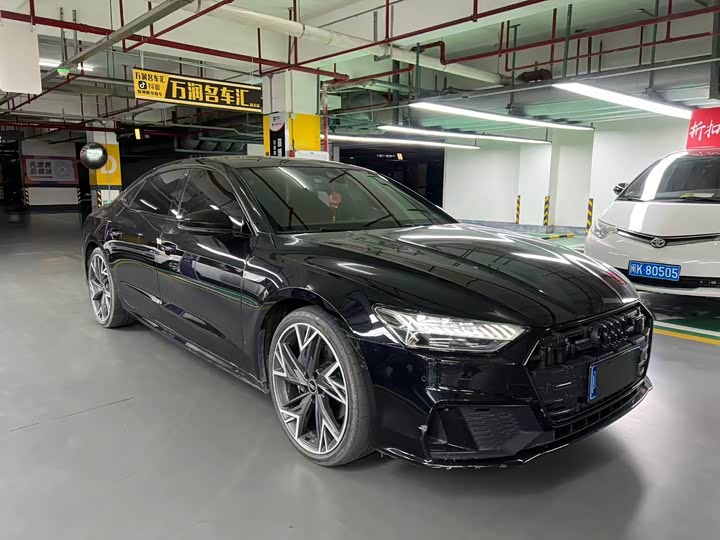 Фото 3 - Audi A7L