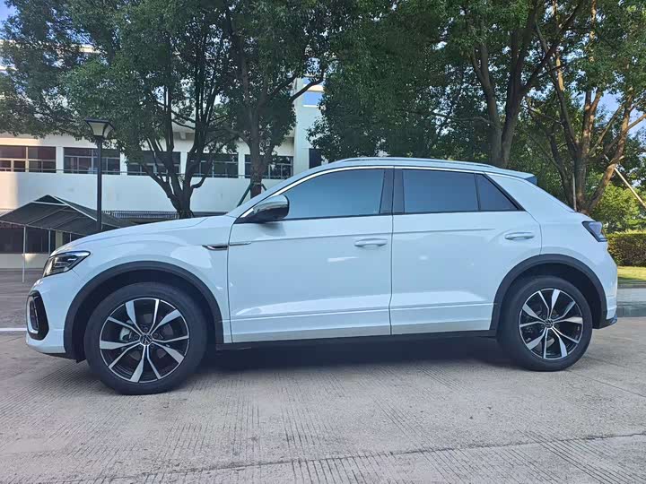 Фото 4 - Volkswagen T-Roc