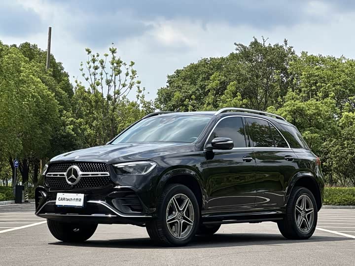 Фото 1 - Mercedes-Benz GLE-Class