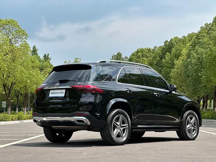 Фото 3 - Mercedes-Benz GLE-Class