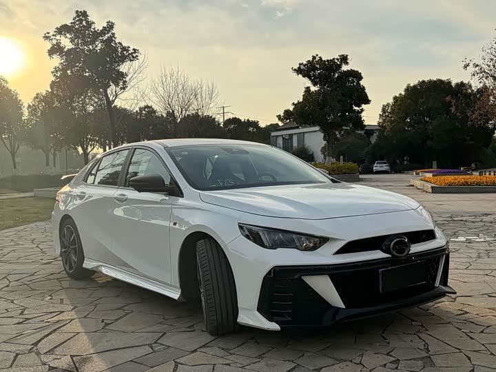 Фото 3 - GAC Trumpchi Empow R