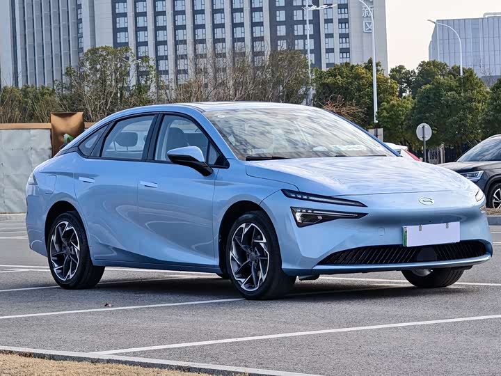 Фото 3 - GAC Aion S Max