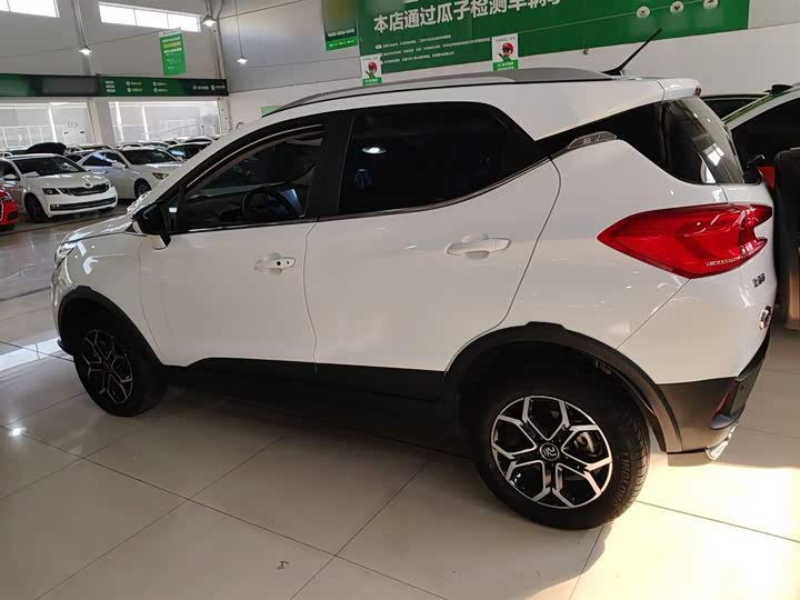 Фото 5 - BYD Yuan Pro