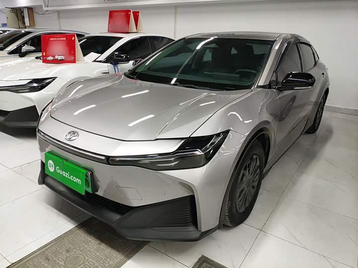 Фото 5 - Toyota bZ3