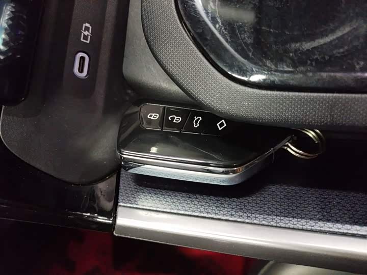 Фото 9 - Toyota bZ3