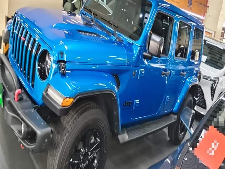 Фото 5 - Jeep Wrangler