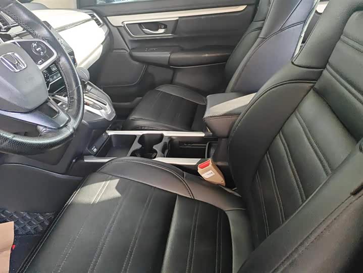 Фото 9 - Honda CR-V