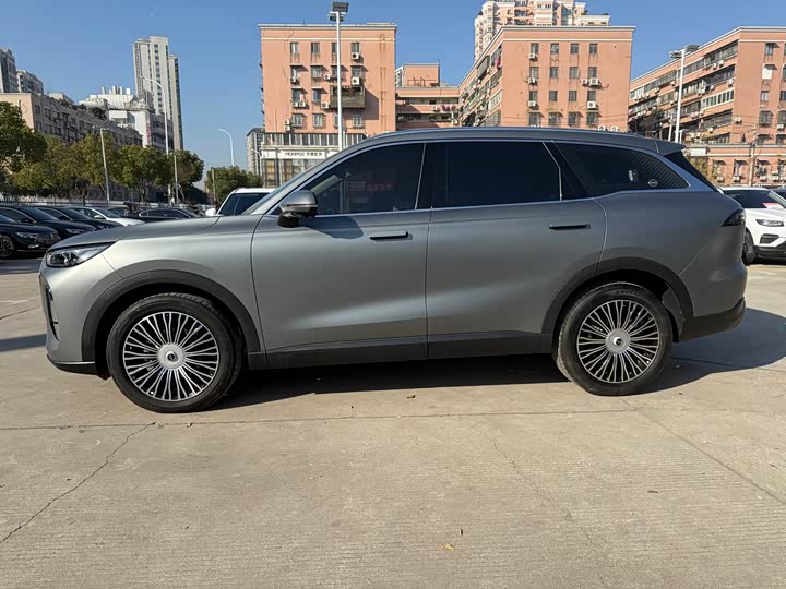 Фото 4 - Chery Tiggo 8L