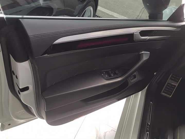 Фото 7 - Volkswagen CC