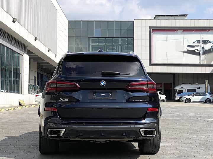Фото 6 - BMW X5