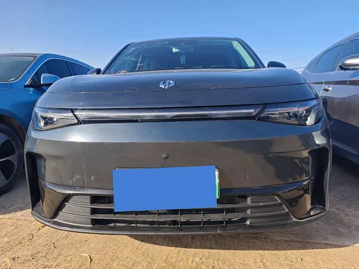 Фото 2 - Leapmotor C10