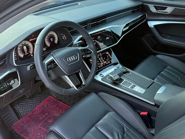 Фото 5 - Audi A6L