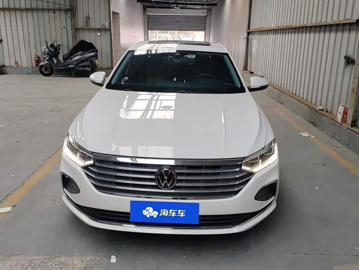 Фото 2 - Volkswagen Lavida