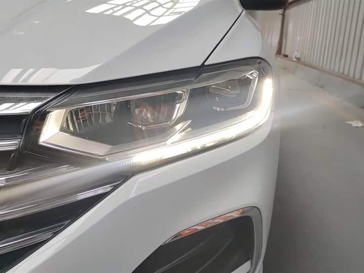 Фото 5 - Volkswagen Lavida