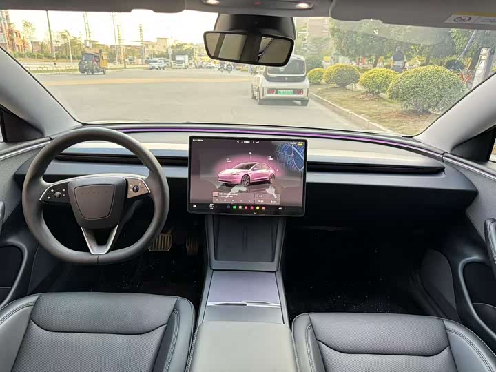 Фото 5 - Tesla Model 3
