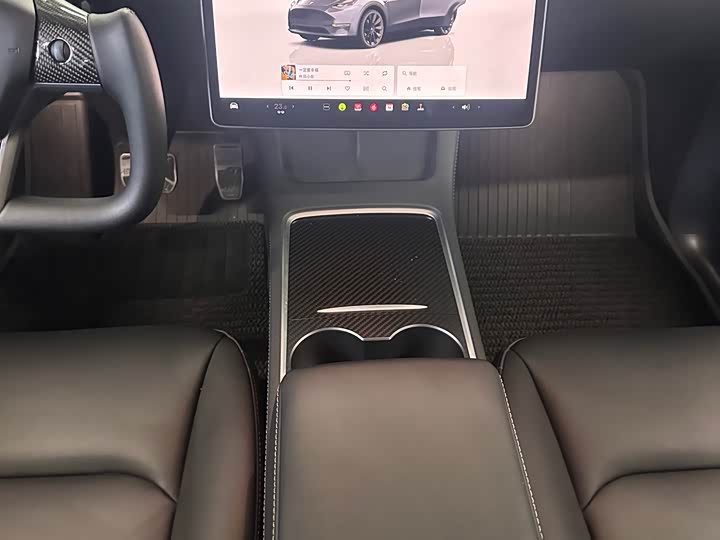 Фото 9 - Tesla Model Y