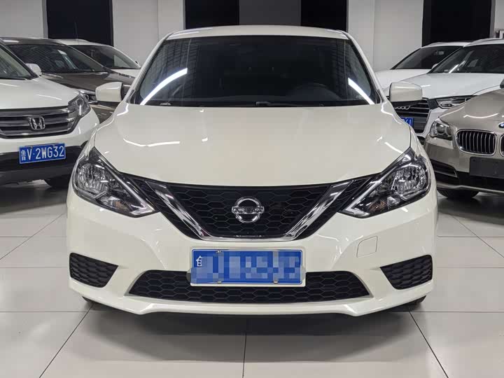 Фото 2 - Nissan Sylphy