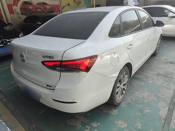 Фото 7 - Buick Excelle GT