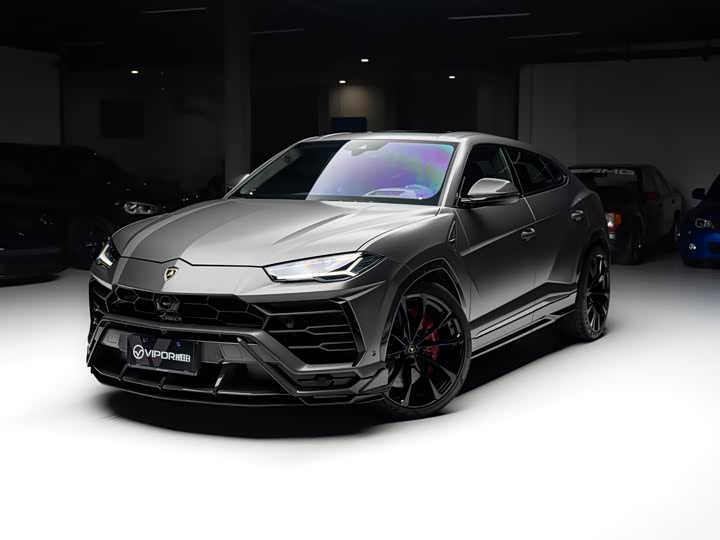 Фото 1 - Lamborghini Urus