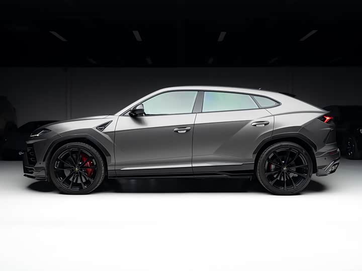 Фото 5 - Lamborghini Urus