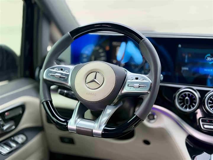 Фото 7 - Mercedes-Benz Vito