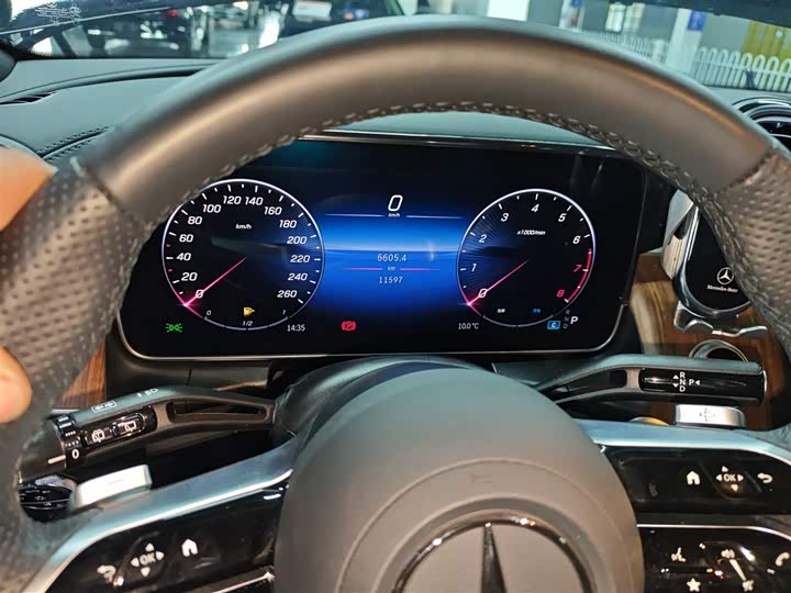 Фото 4 - Mercedes-Benz GLC-Class