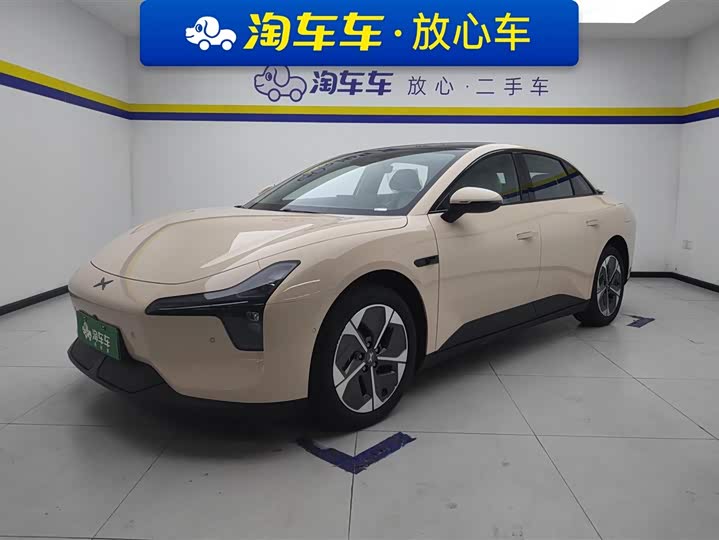 Фото 1 - XPeng Mona M03