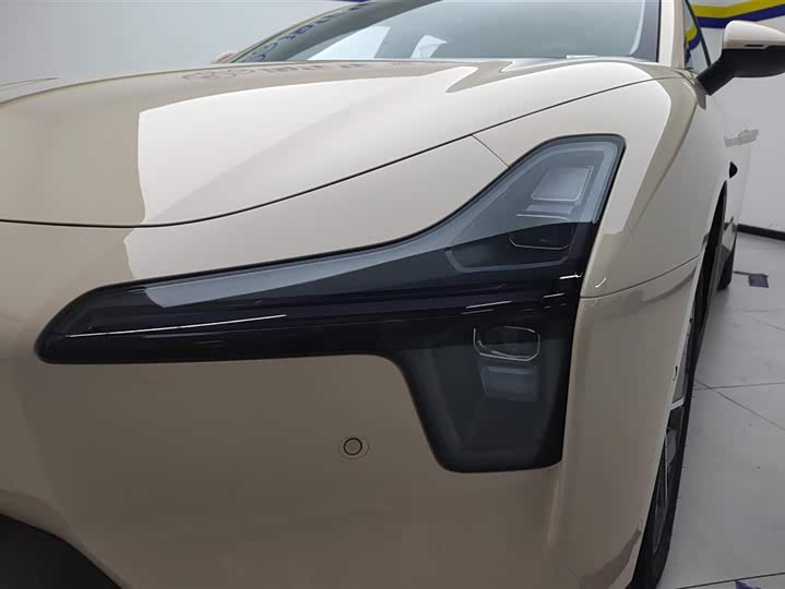 Фото 5 - XPeng Mona M03